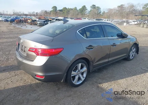 2013 Acura Ilx 2.0L z USA, uszkodzony, nr VIN 19VDE1F70DE009154